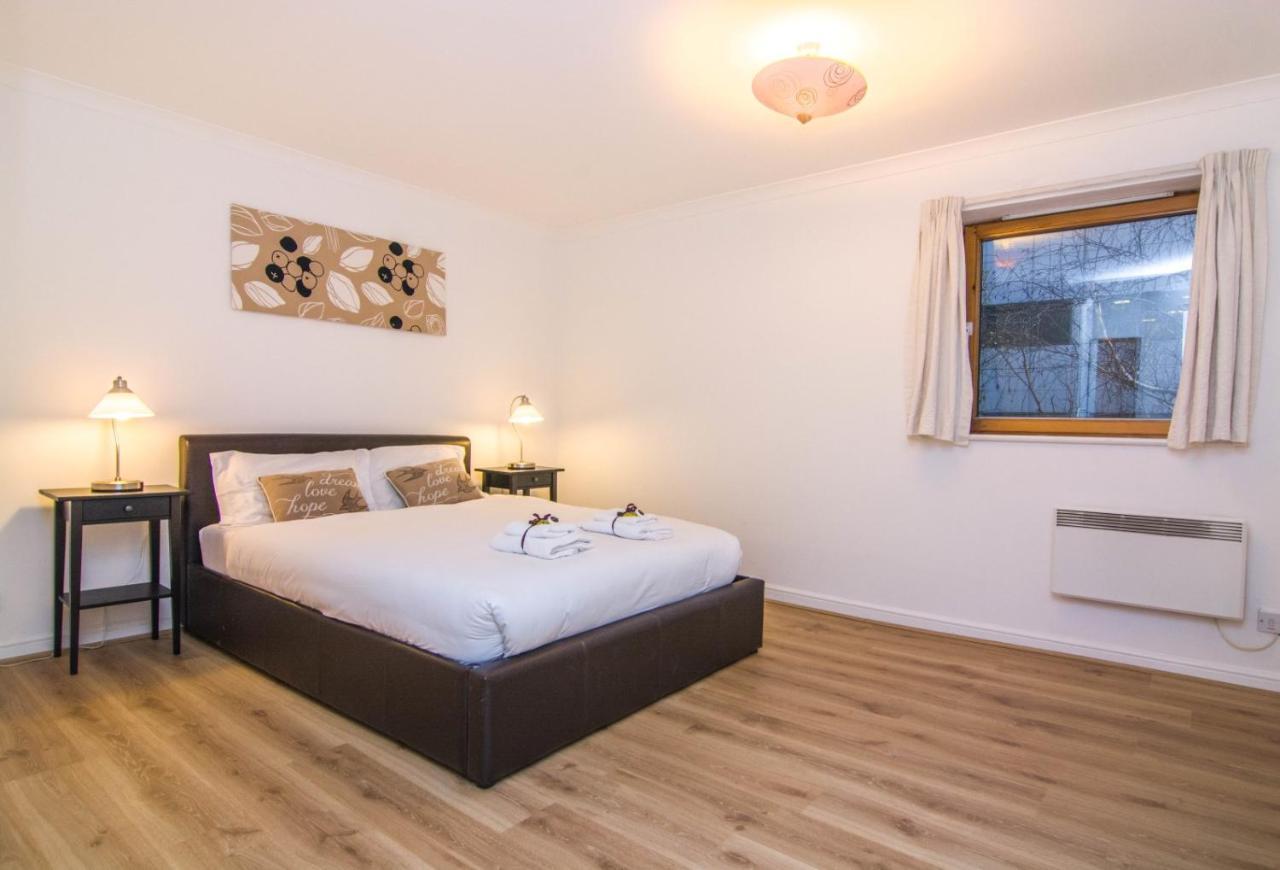 Apartment Wharf - Meridian Place バーキング エクステリア 写真